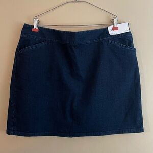NWT NORTHERN RELECTIONS Women's XL Dark Blue Wash Denim Skort Comfortable #567